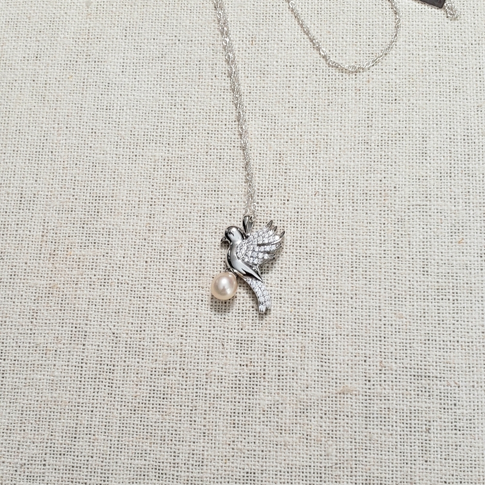 Vantel Pearls Serenity Necklace